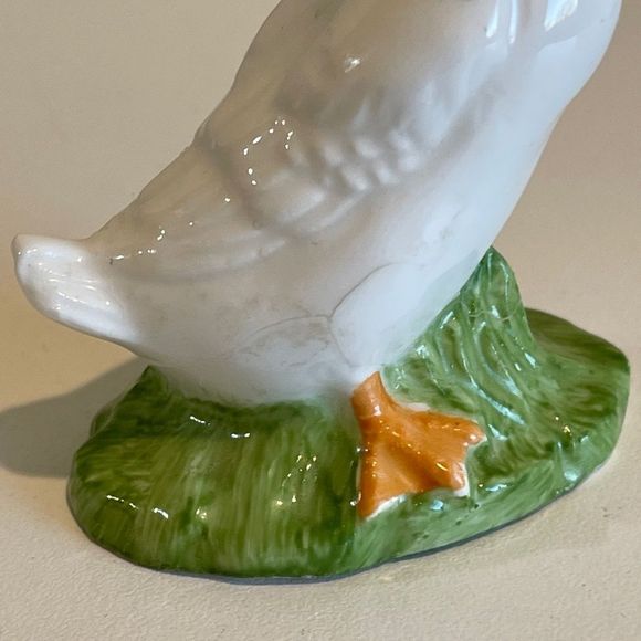 Set of 2 White Geese Bone China Vintage Omnibus. - Picture 5 of 13